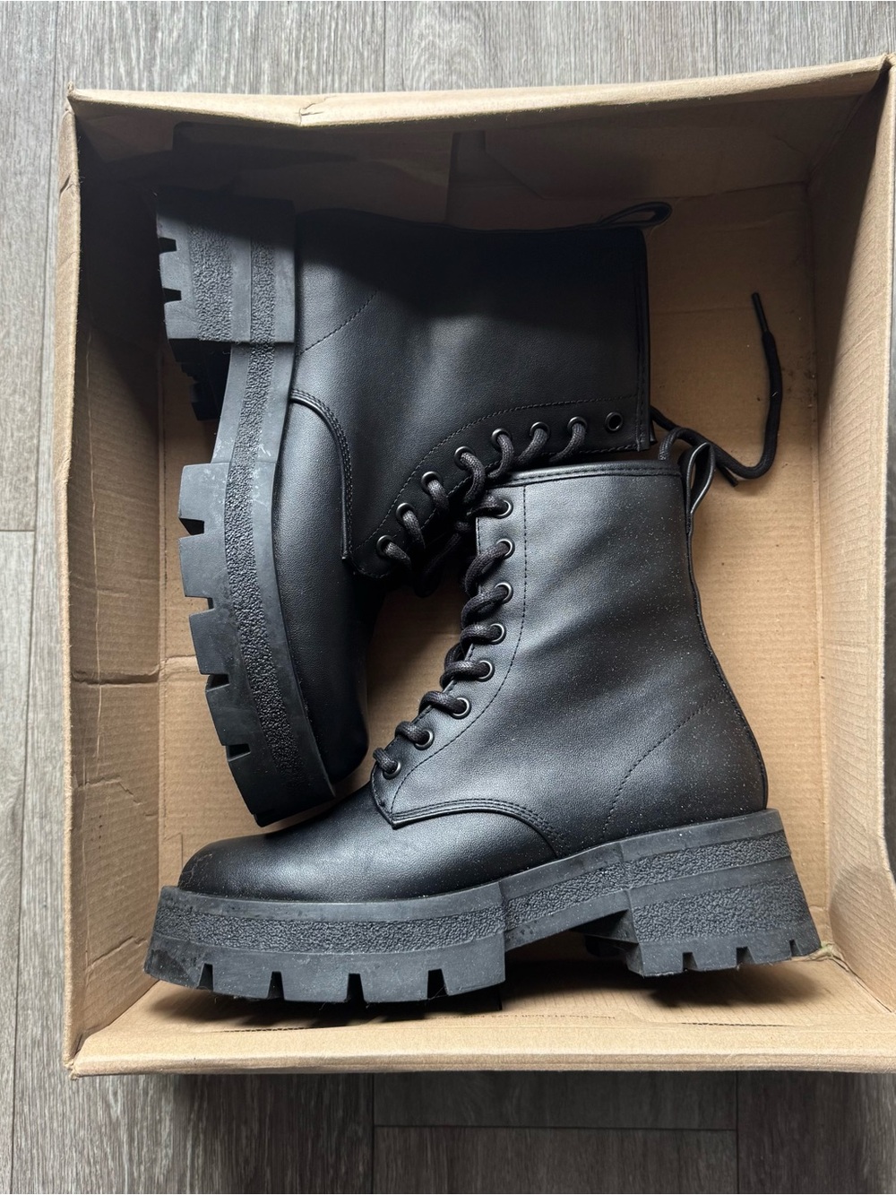 Steve Madden Rascal Chunky Black Lace-Up Combat Boots